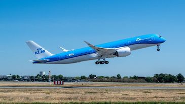 Erster Airbus A350 Klm.jpg